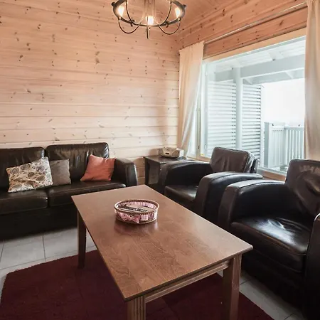 Casa de Férias Yllaeksen Rinnemaeki A By Interhome