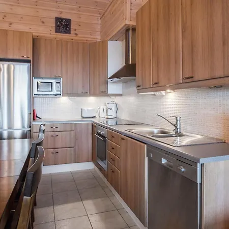 Casa de Férias Yllaeksen Rinnemaeki A By Interhome *